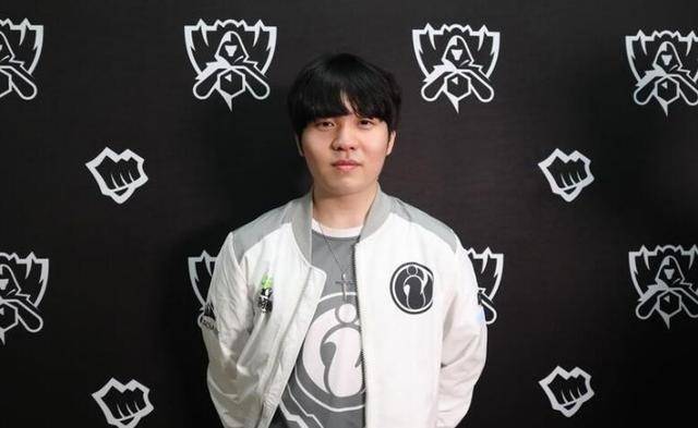 巴萨目前在 巴萨目前在