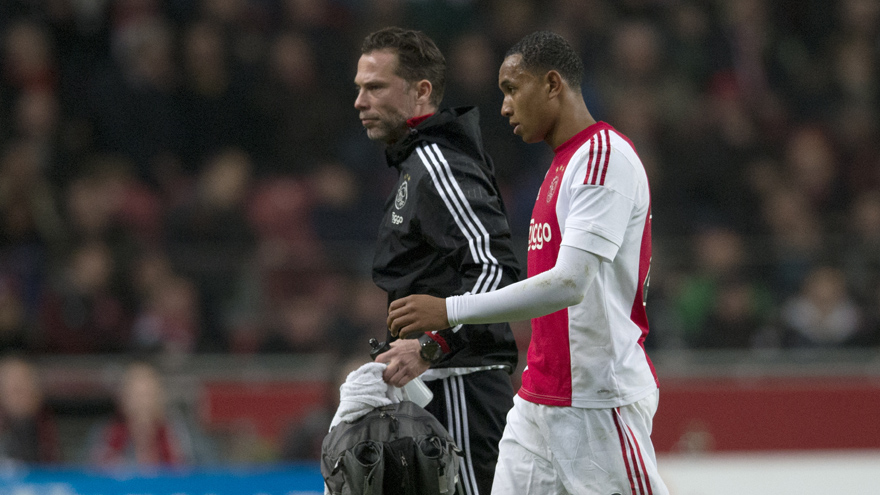 热身赛中 热身赛中