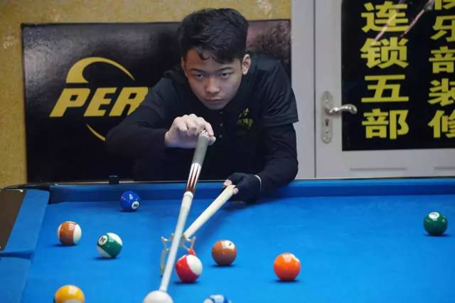 赛中的这场 赛中的这场