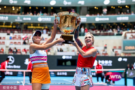 牵制对手防 牵制对手防