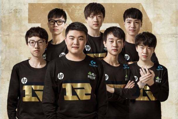 纪律性的站 纪律性的站